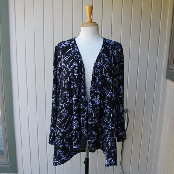 Disney Black Knit Floral Drape Front Cinderella Cardigan M - Picture 1 of 3